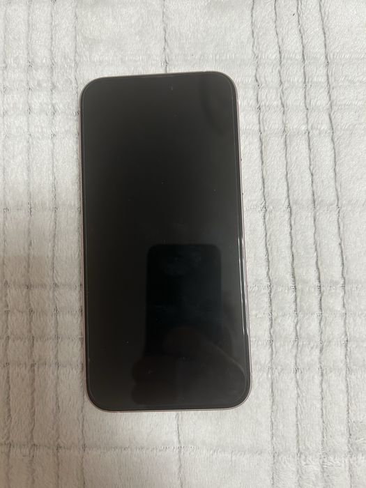 Vand iphone 15 plus impecabil