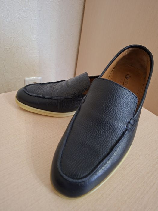 Продам мужские лоферы