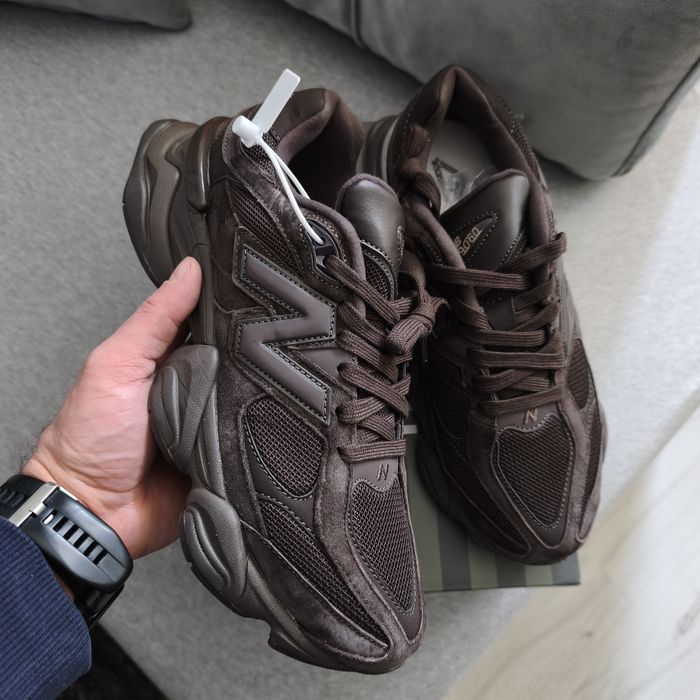 New Balance 9060 Chocolate Brown 43-44