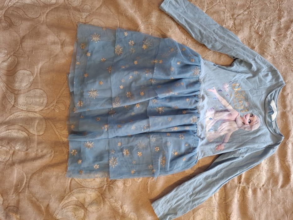 Детски рокли с тюл и картинки на принцеси