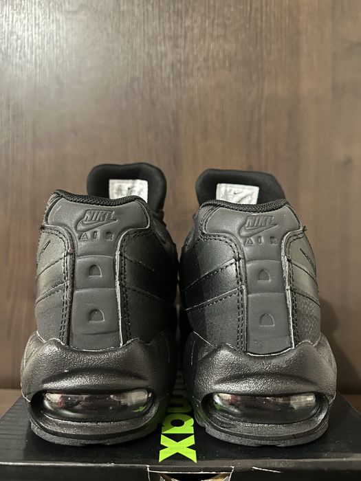 Nike Air Max 95 Triple Black - 40,41,42,43,44,45 46