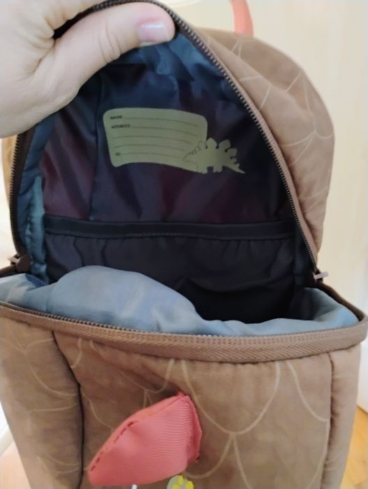 Детска раница динозавър