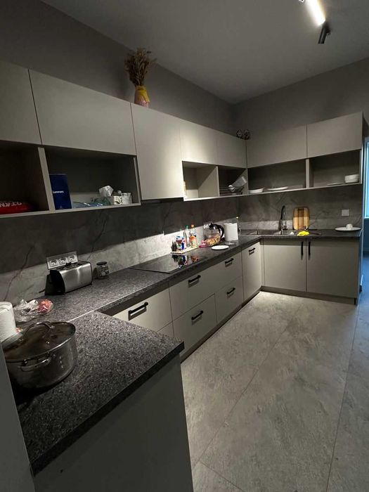 Дава се под наем Двустаен апартамент в София, Кръстова вада - 80 кв.м за 475 € - Снимка #1