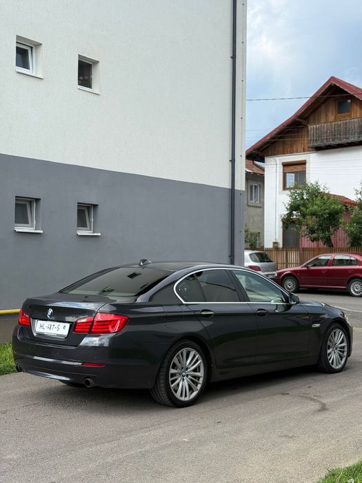 BMW F10 535i 2011 2 Butoane