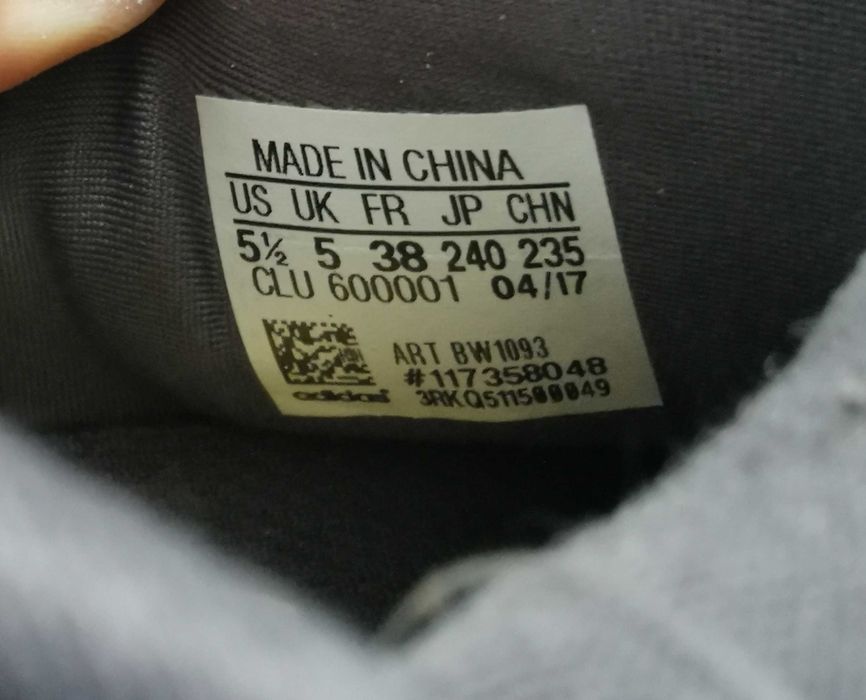 Adidas baschetJames Harden B/E marimea 38 noi cu eticheta