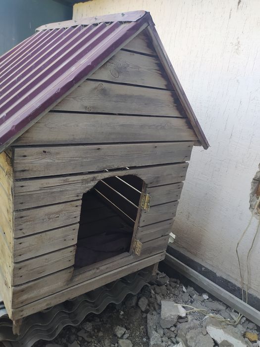 Продам домик для собак