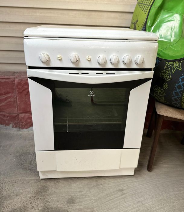 Газ плита indest