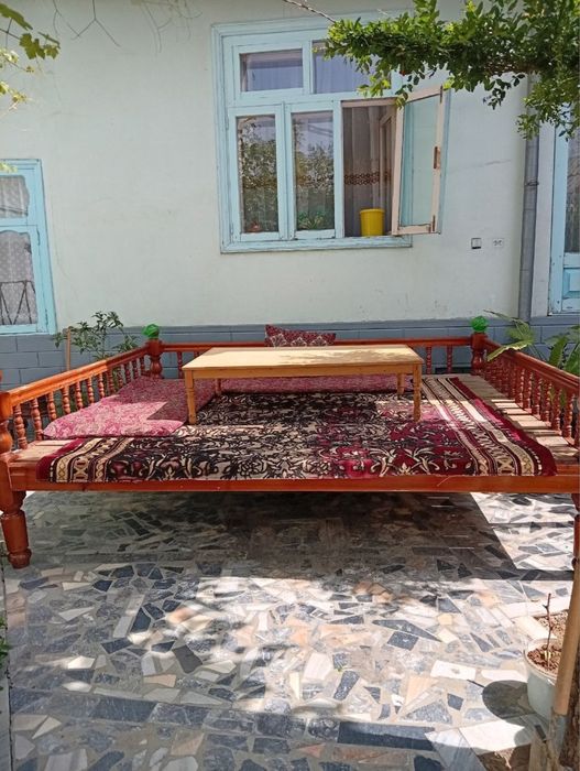 Karavat sotiladi yaxshi xolatda