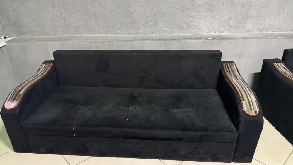 Продается диван. В наличии 2шт