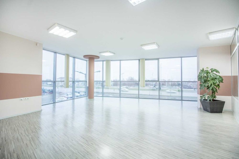 Продава се Офис в София, Враждебна - 1623 кв.м за 2690 €/кв.м - Снимка #4