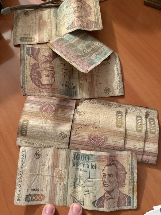 Bancnote 1000 de lei  8 bucati