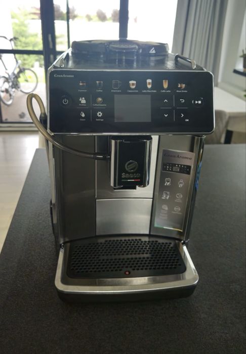 Esspresor automat Philips Saeco GranAroma cu filtre aquaclean incluse