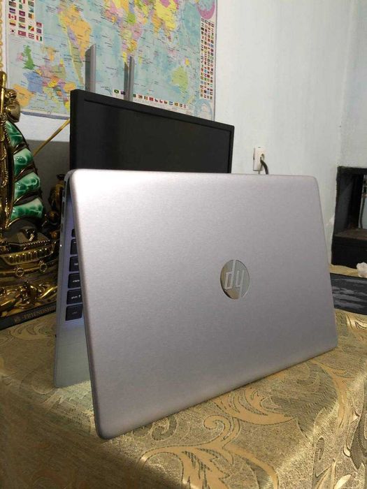 Noutbuk sotiladi HP