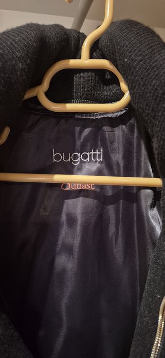 Vand palton Bugatti superb