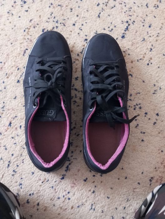 Кроссовки GUESS оригинал