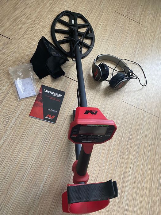 Металлоискатель Minelab 540