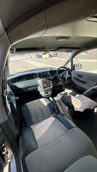 Продам машину Honda  Odyssey