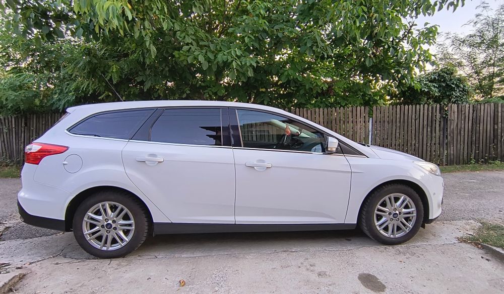 Ford Focus 2013, 1.5 TDCi, dotări complete