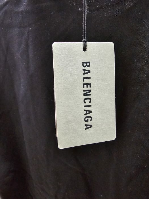 Tricou balenciaga
