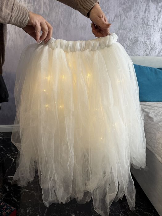 Fusta , pentru fetite intre 3 si 10 ani , purtata doar o singura data.