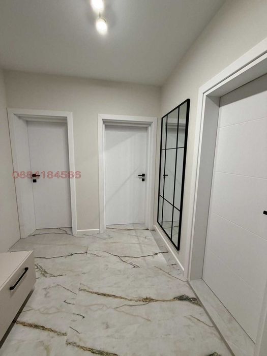 Продава се Двустаен апартамент в Пловдив, Кършияка - 85 кв.м за 921 €/кв.м - Снимка #5