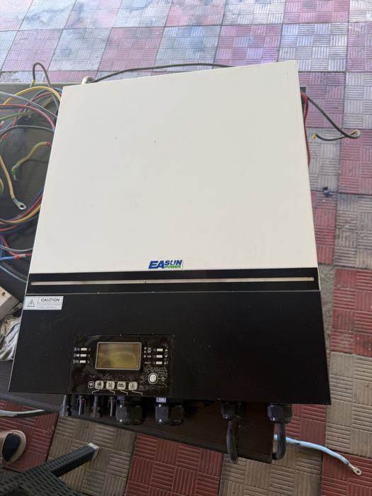 Invertor Easun pt piese