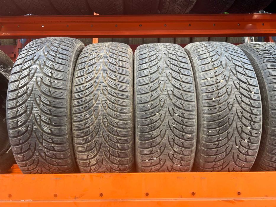 Nokian 205/60R16 - Anvelope Iarna, Garantie inclusa, Livrare 24h!