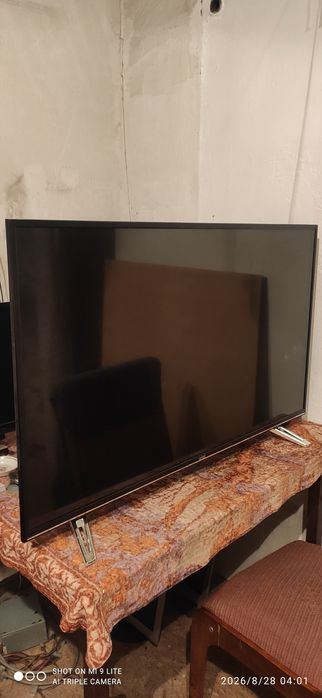 Продам телевизор Artel 43
