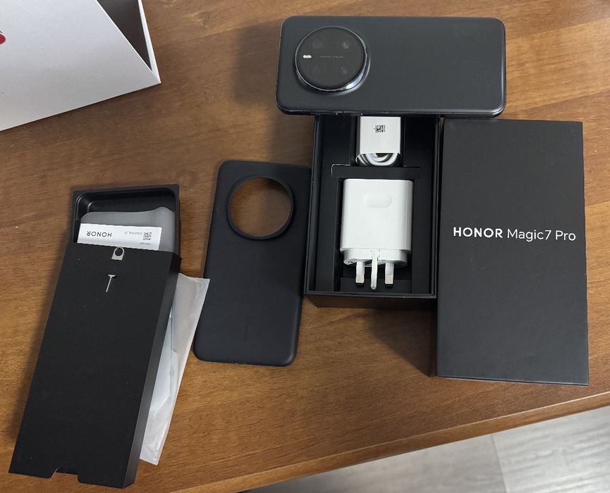 Honor magic 7 pro 12/512 EAC