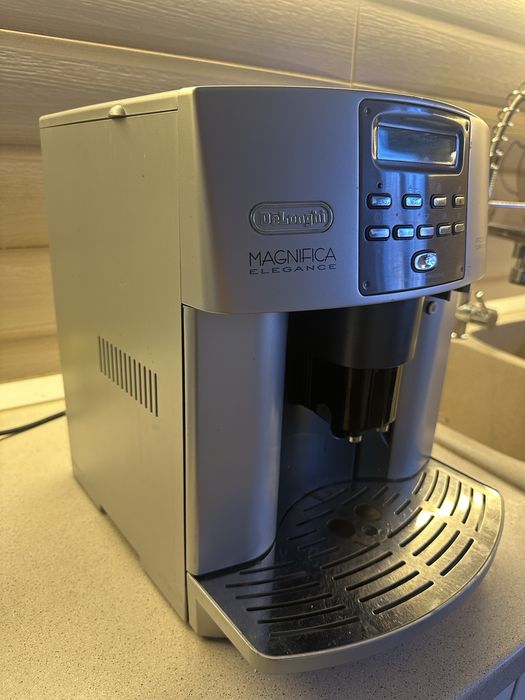Delonghi magnifica elegance