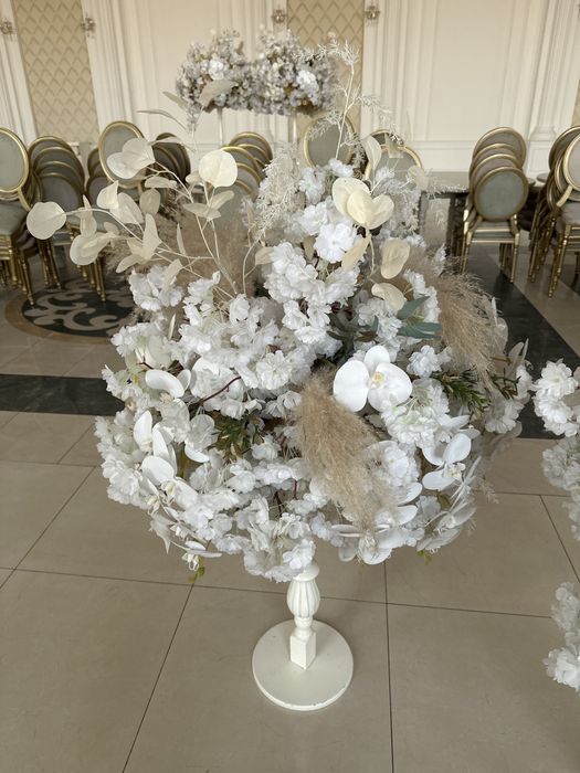 Продается настольные композиции для ресторанов