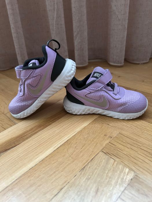 Детски маратонки Nike