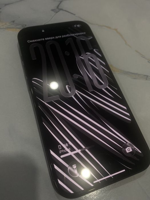 Продам айфон 15