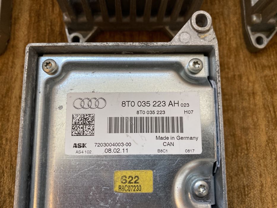 Statie / Amplificator Audi A4 A5 Q5 : 8T0035223AH / 8R0035223F