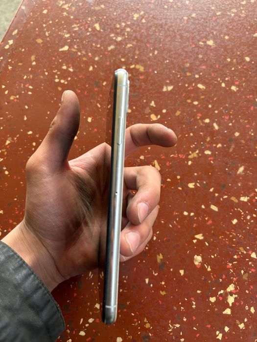 iPhone xs max  память 64