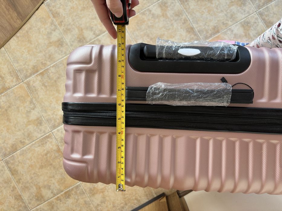 Голям куфар за чекиран багаж, розов, ползван веднъж