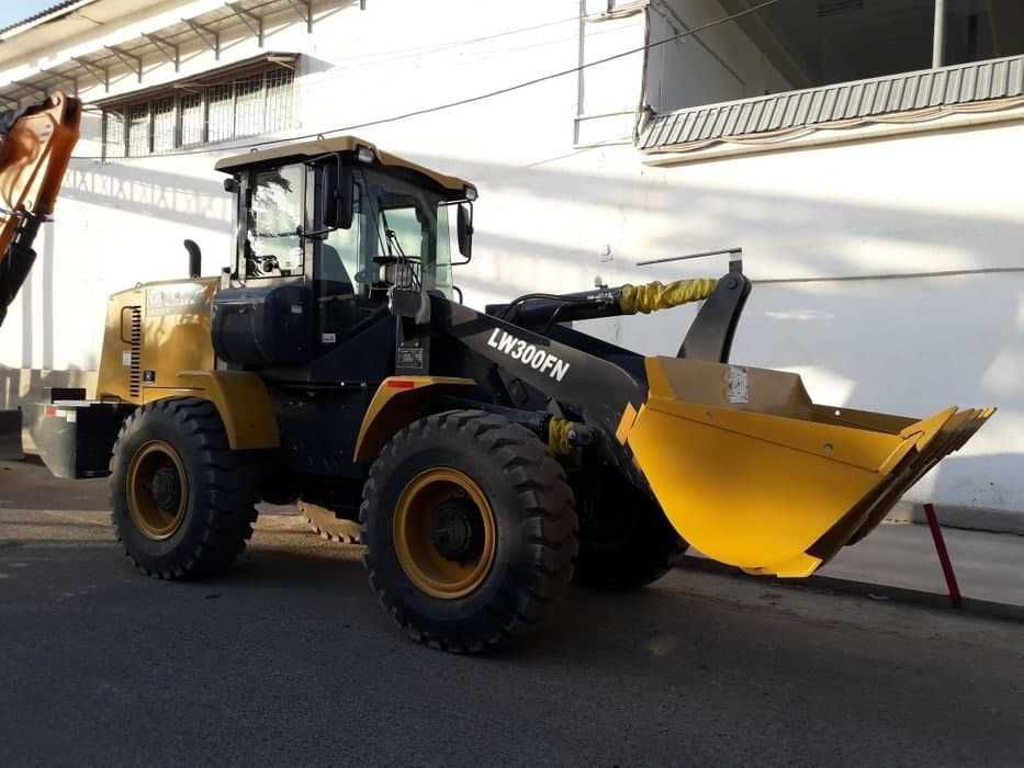 Фронтальный погрузчик XCMG LW300FN Рычаг (В НАЛИЧИИ)