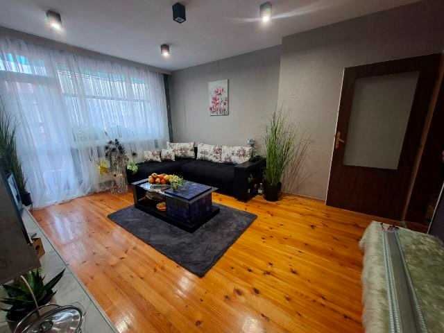 Продава се Четиристаен апартамент в Търговище, Център - 113 кв.м за 948 €/кв.м - Снимка #5