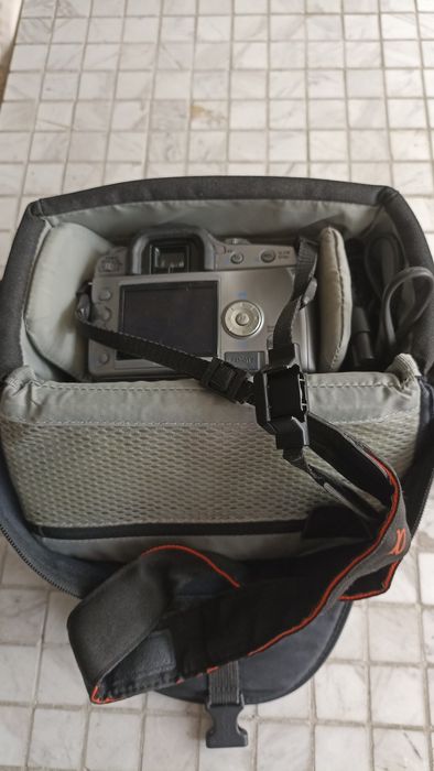 Фотоаппарат   цифровой альфа 100