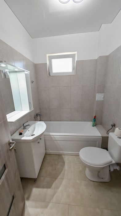 Particular închiriez apartament 2 camere tip studio in Militari Rezidence Chiajna la prima închiriere  și cu loc de parcare disponibil