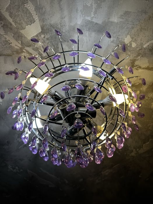 Люстра  большая