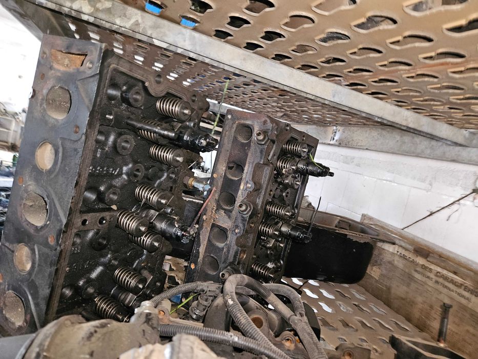 Chiuloasa motor combina  SISU 84CTA-4V — poza 3
