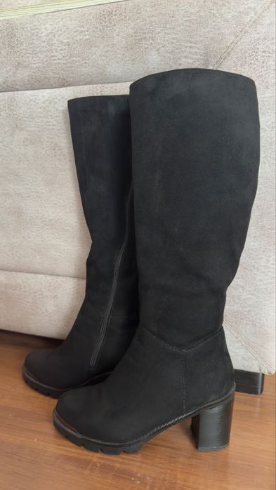 Замшевые сапоги зимние