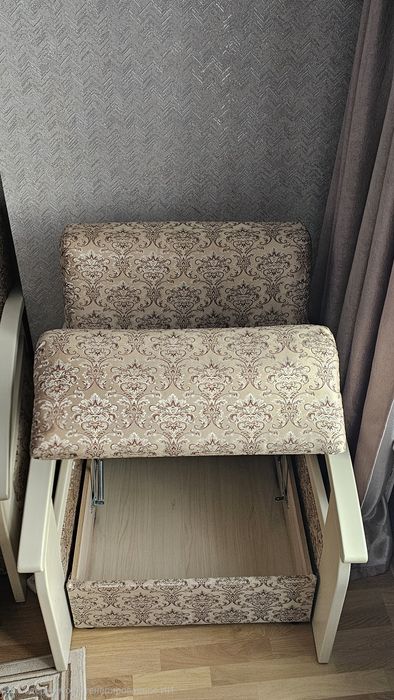 Продам Диван с креслом ортопедический