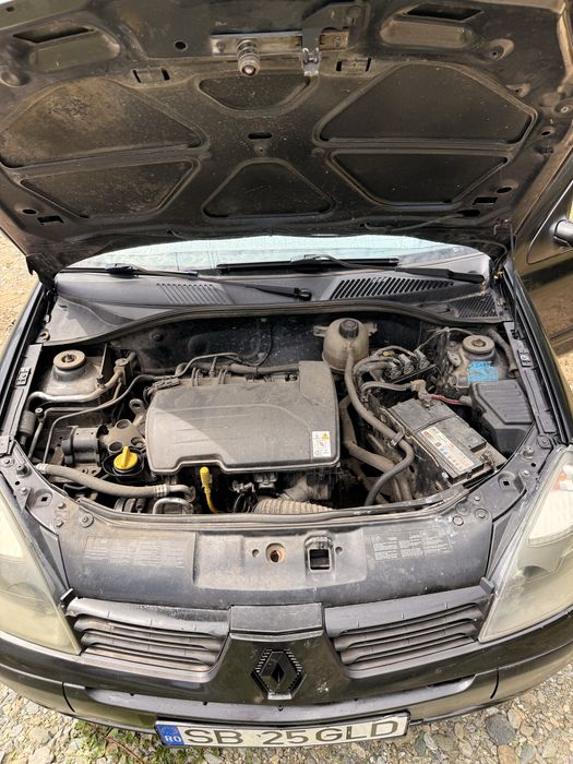 RENAULT Clio 2005 — imagine 2