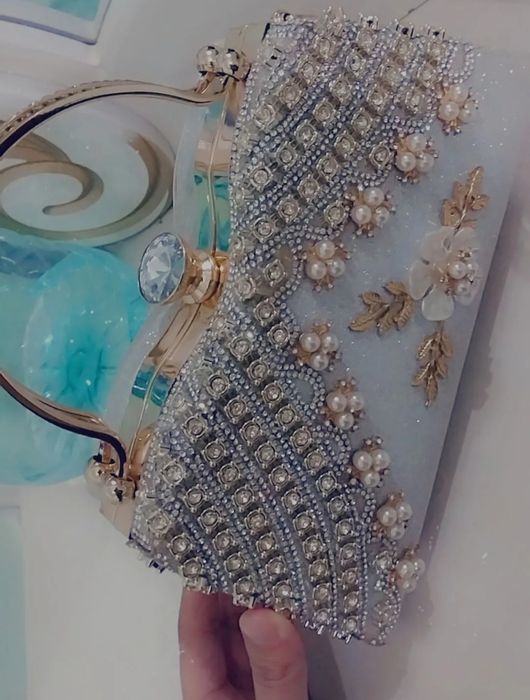 Toshli chiroyli sumkacha