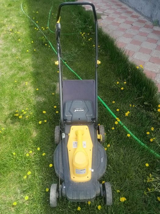 Продам Газонокосилку