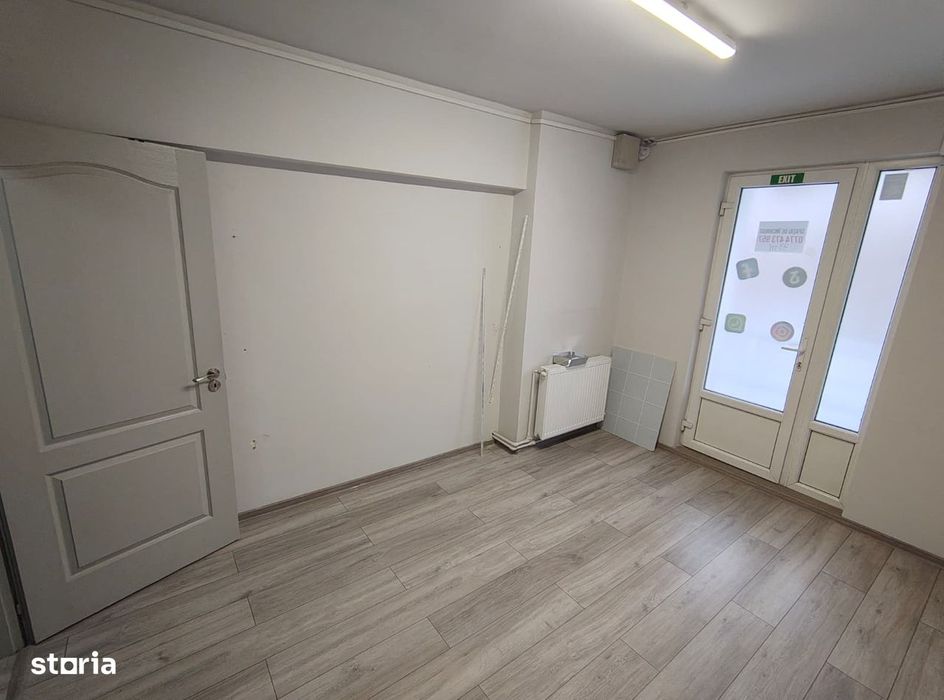 Spatiu comercial Piata Republicii, 33mp