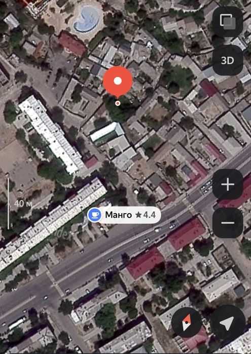 Продается земельный участок в центре  города Янгиюль