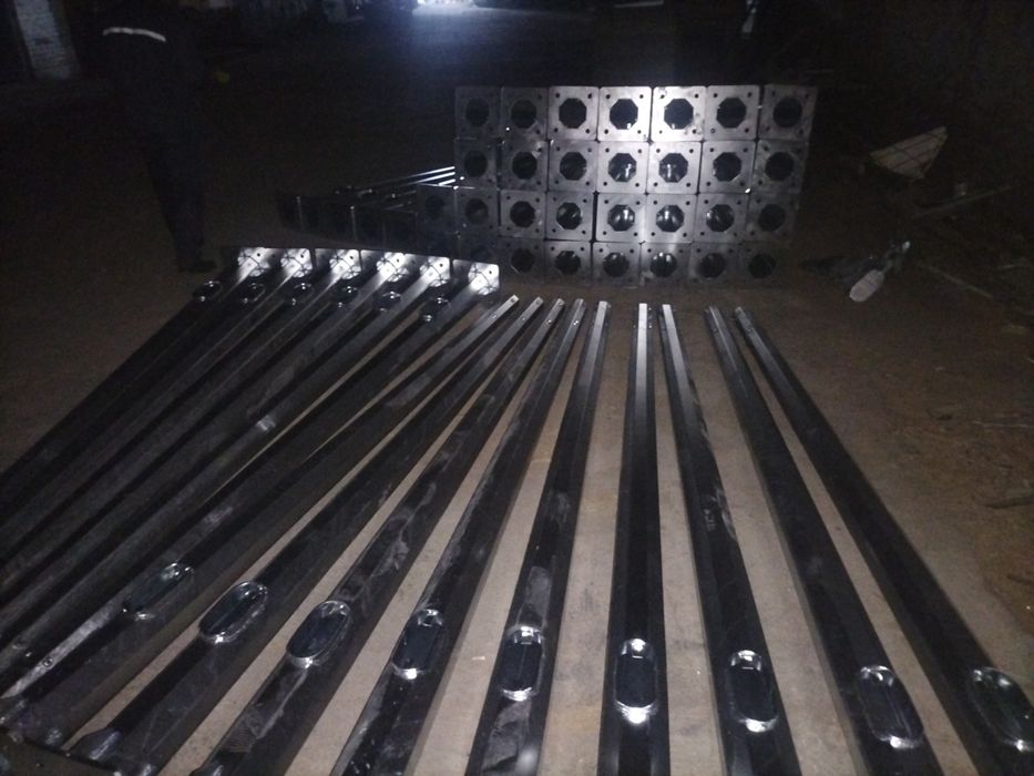 Опоры освещения фонари, светильники, столбы